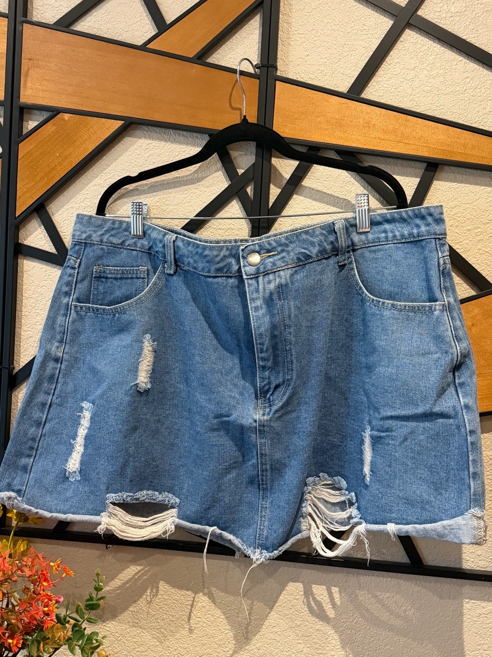 SHEIN Light Blue Distressed Denim Skirt